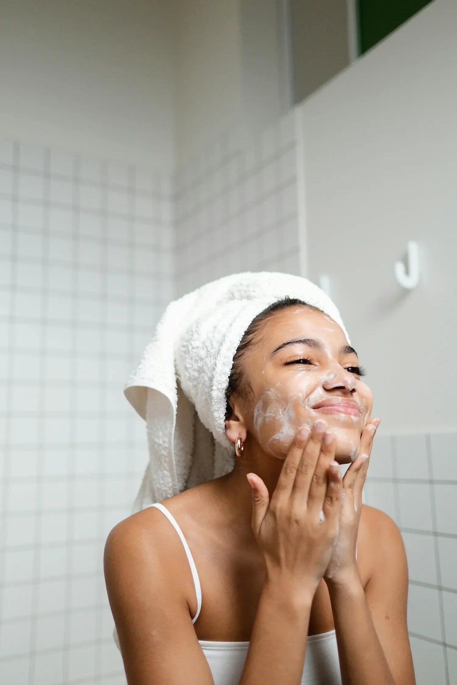 Cuidado facial natural: Consejos y productos para una piel saludable