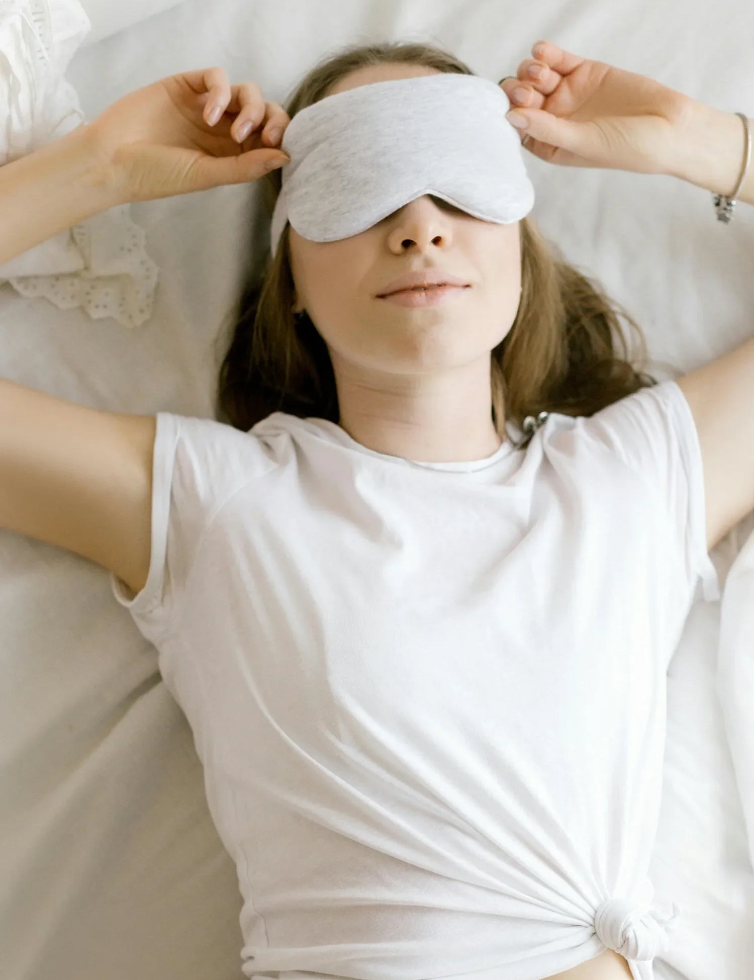 Rutina nocturna con CBD para mejorar el descanso y la piel