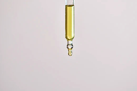 Sérum facial: Qué es y cómo puede mejorar tu piel