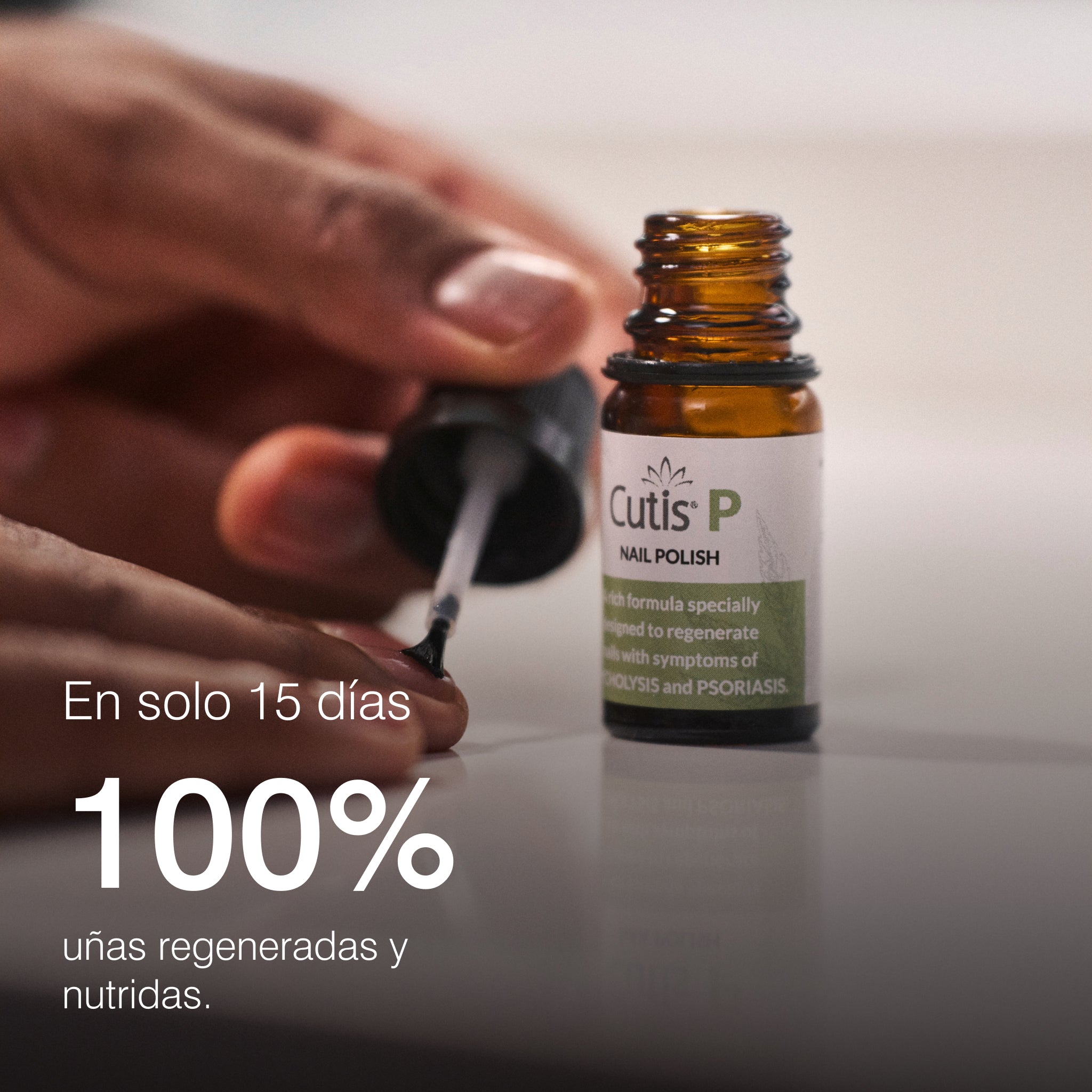 Esmalte reparador uñas CBD Cutis P resultados en 15 días